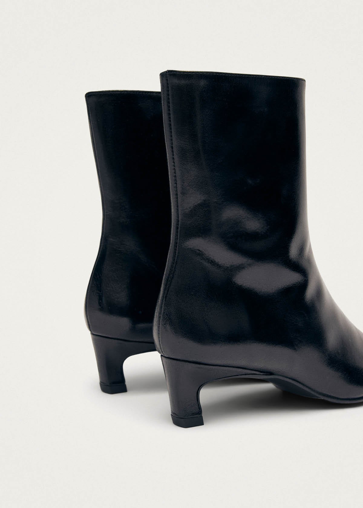 Ambar Rift Black Leather Ankle Boots - Image 6